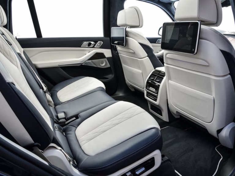 Interior BMW X7 2019