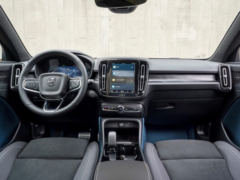 Volvo C40 Recharge, interior